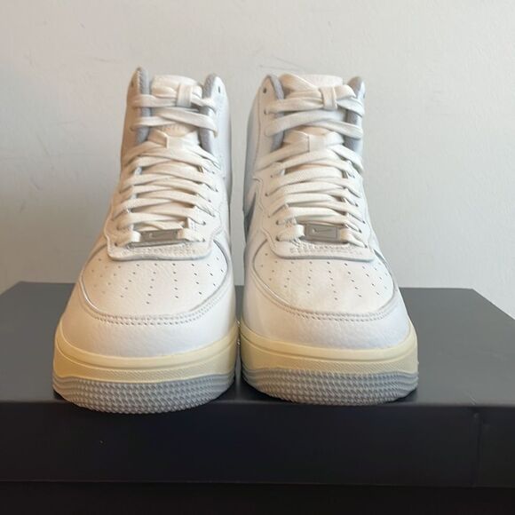 Nike Air Force 1 High Sculpt White Silver US Women 9/UK 6.5/EU 40.5(DC3590-101) - Picture 4 of 12